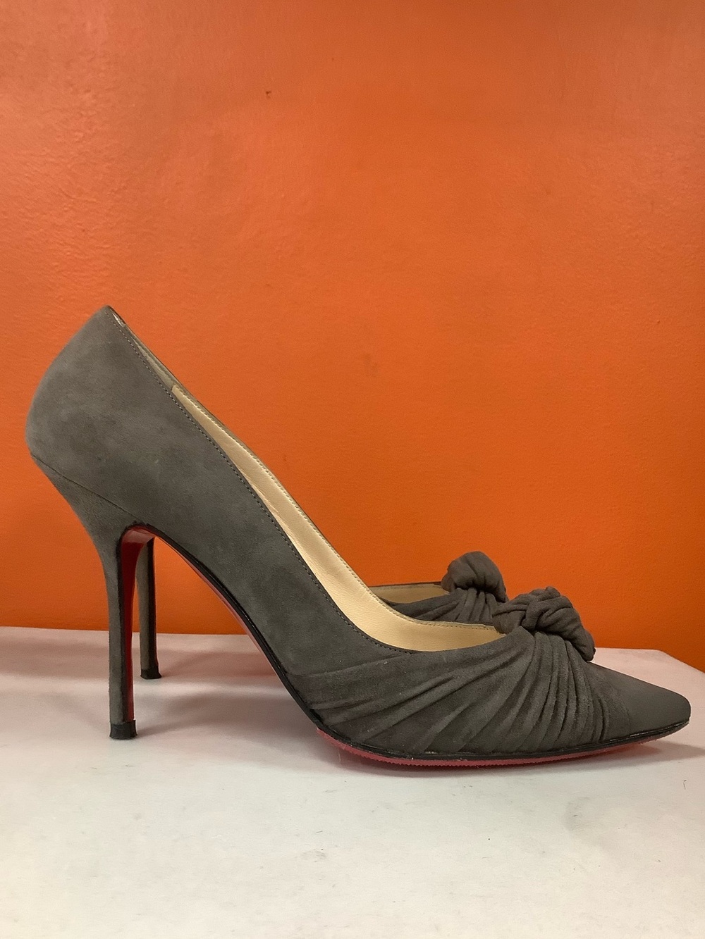 Louboutin Francaise Suede Pumps